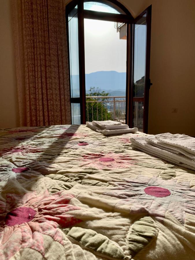 Guesthouse Villa Rosa Μπεράτ Εξωτερικό φωτογραφία