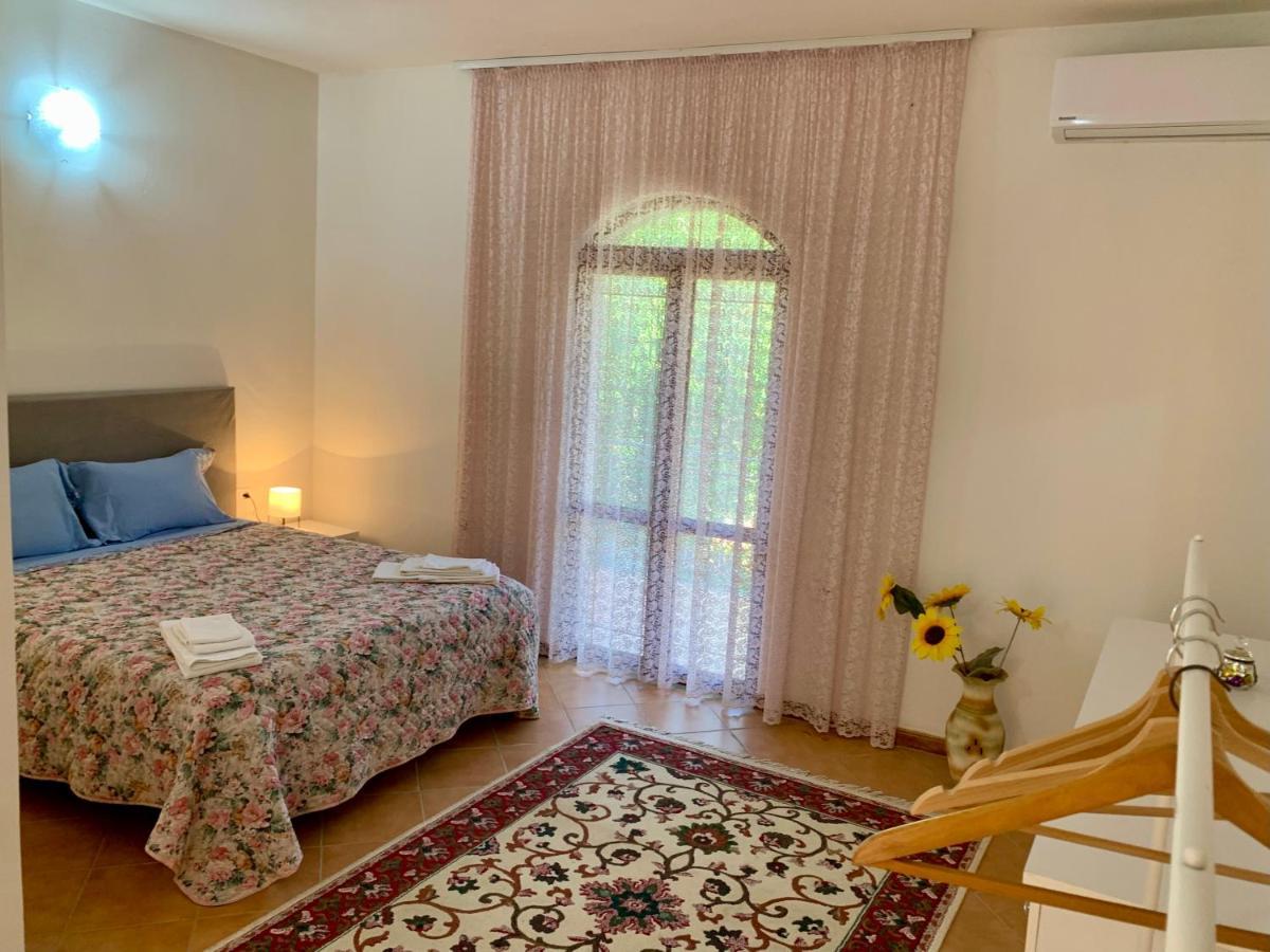 Guesthouse Villa Rosa Μπεράτ Εξωτερικό φωτογραφία