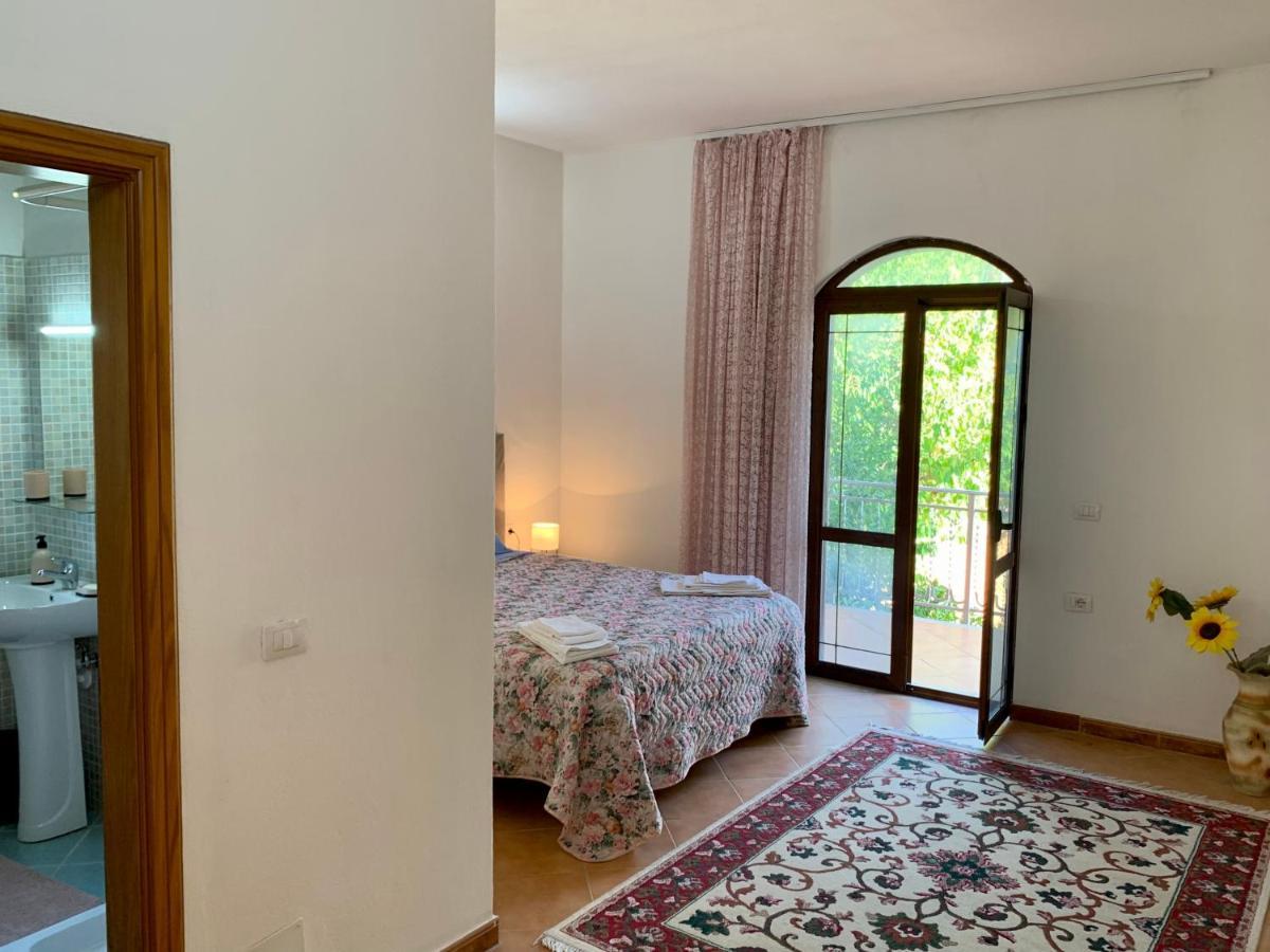 Guesthouse Villa Rosa Μπεράτ Εξωτερικό φωτογραφία